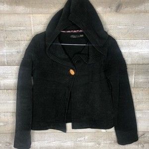 LPrana medium black wooden button front hooded sweater